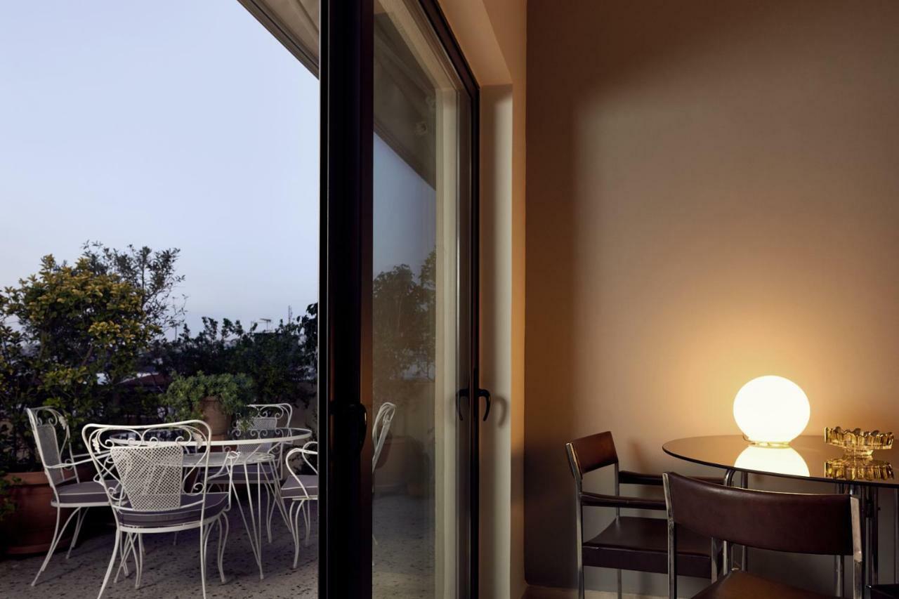 Two Level Apartment With Panoramic View Афины Экстерьер фото
